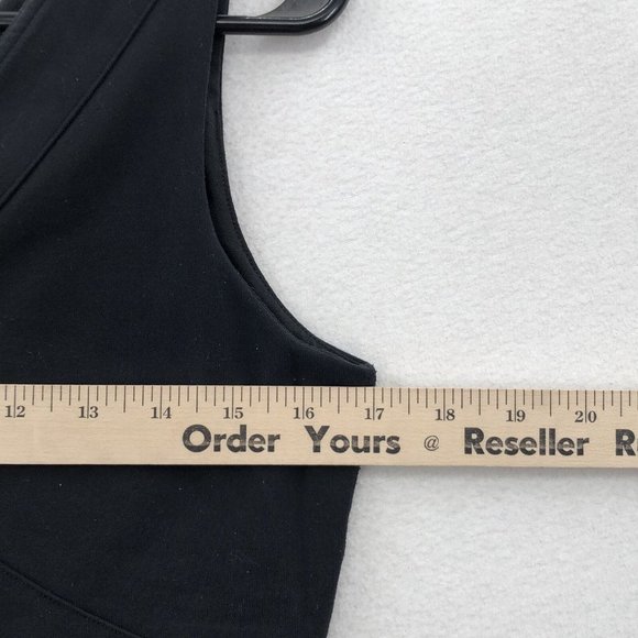 Lululemon womens black sleeveless V neck built in bra activewear tank top size 6 - Picture 4 of 6